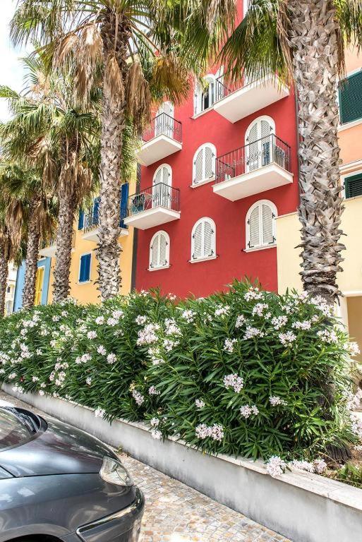 P010 - Porto Recanati, Nuovo Monolocale Fronte Mare Eksteriør bilde